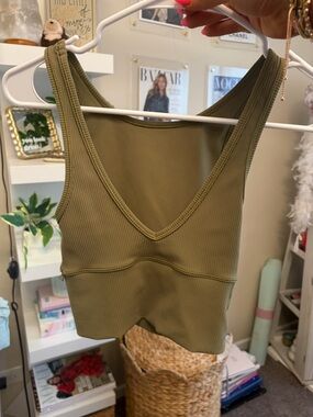 Lululemon Reversible Olive Ribbed V-Neck Cropped Tank
